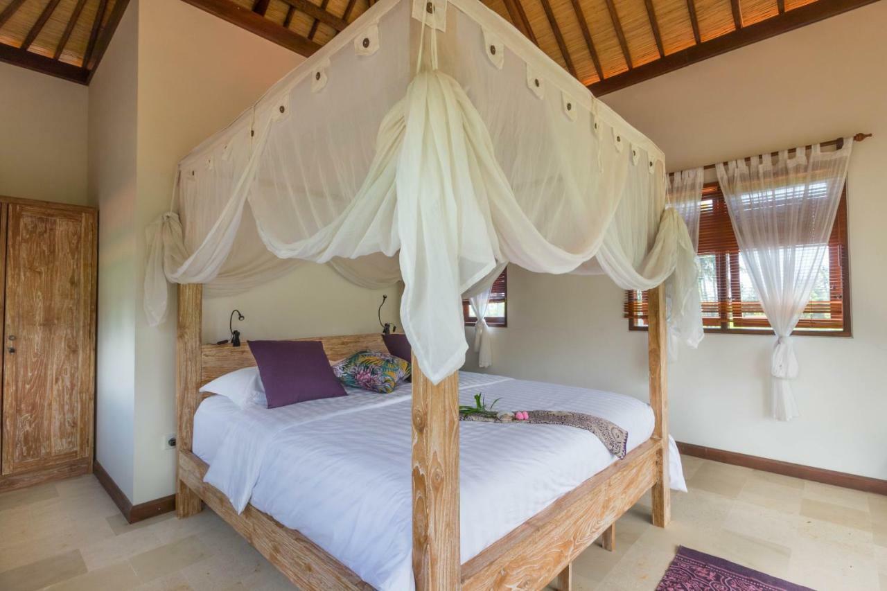 Villa Gayatri Hidden Oasis Amed  Exterior photo